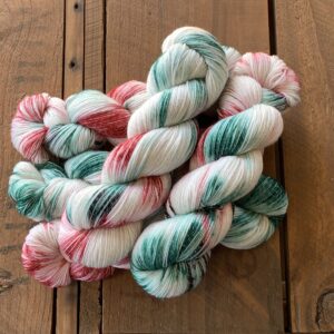 Hanging the Holly - Dew Drop Sock